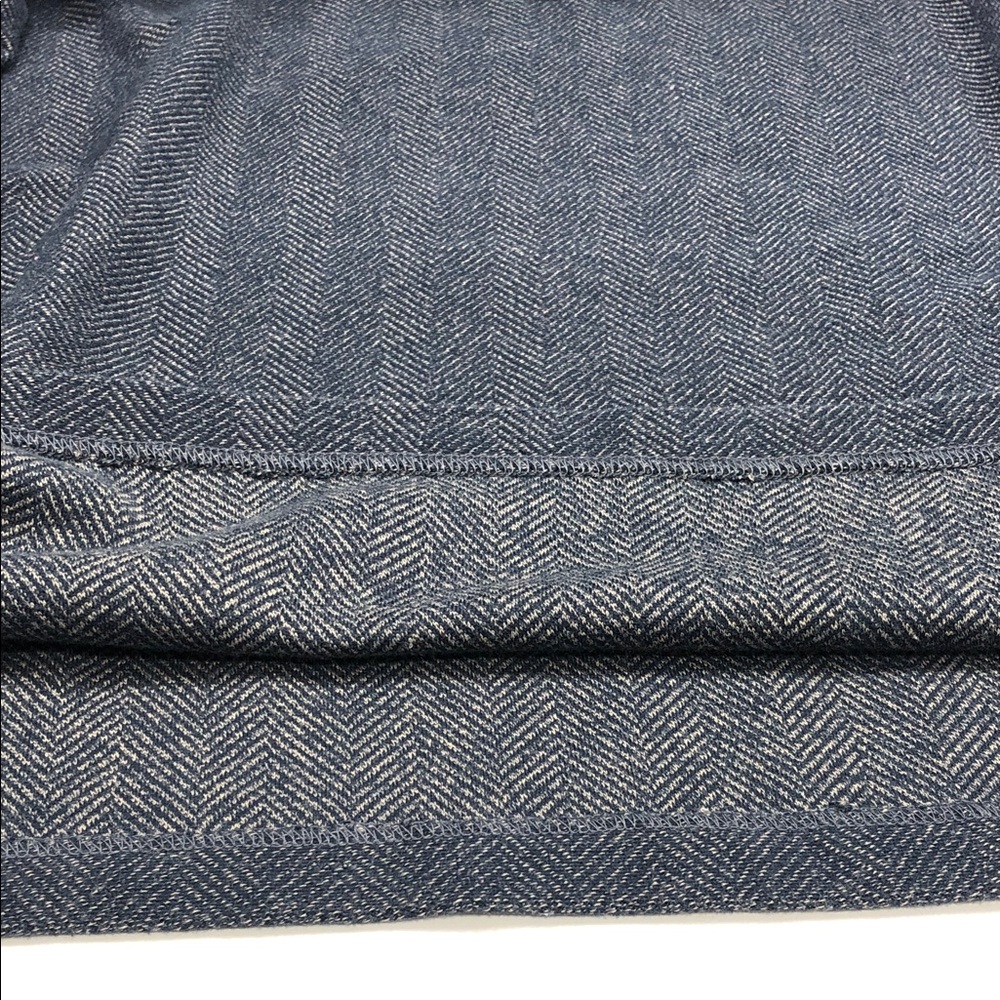 Denver Hays Men’s Long Sleeve Shirt – Size XL – Navy Blue & Beige Herringbone - Picture 10 of 11